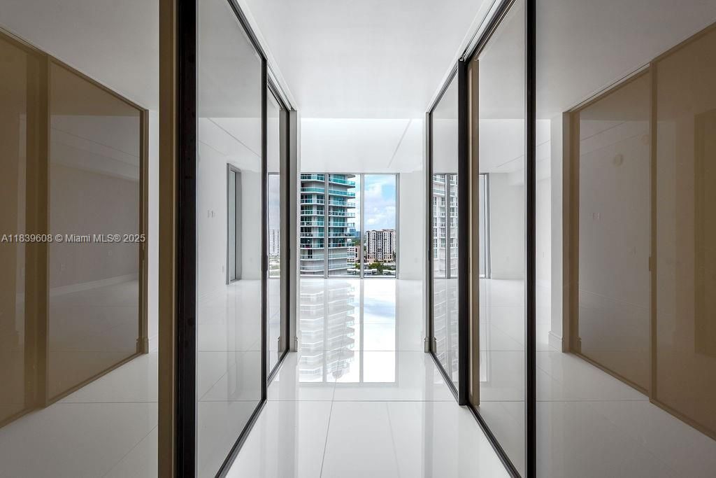 300 Sunny Isles Blvd, Unit 4-1808, Sunny Isles Beach, FL 33160 Photo