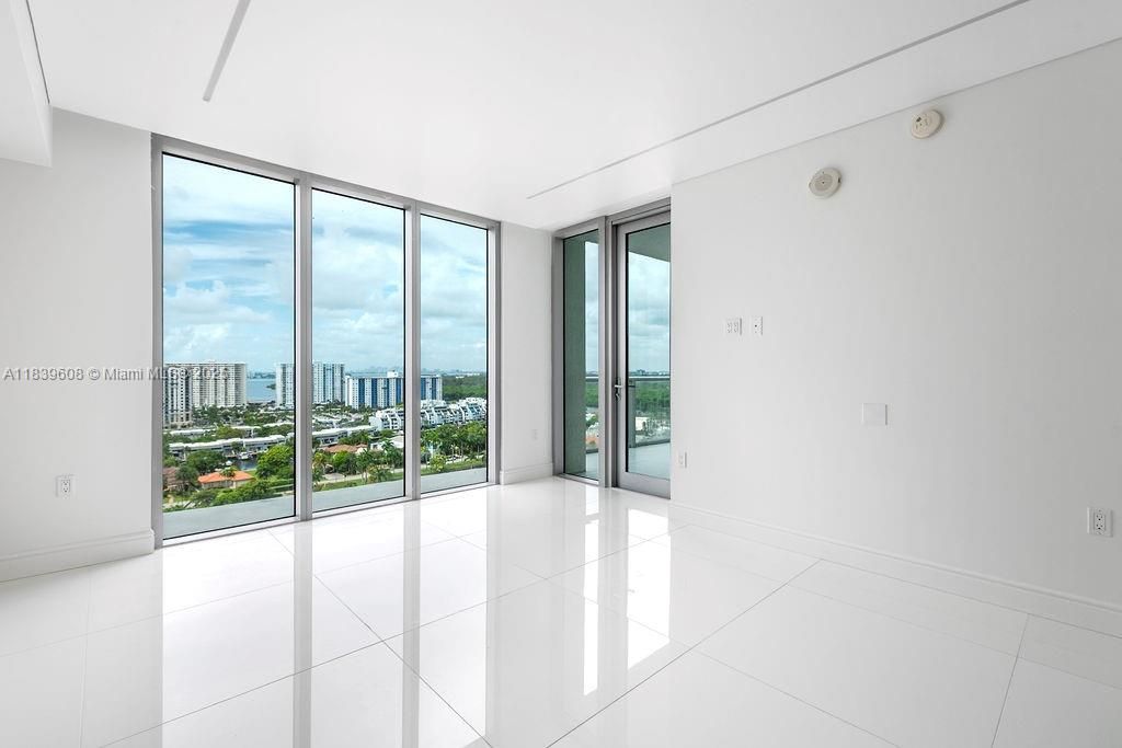 300 Sunny Isles Blvd, Unit 4-1808, Sunny Isles Beach, FL 33160 Photo
