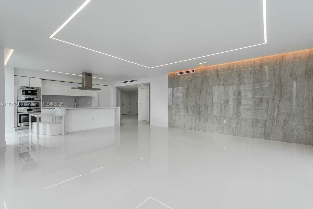 300 Sunny Isles Blvd, Unit 4-1808, Sunny Isles Beach, FL 33160 Photo