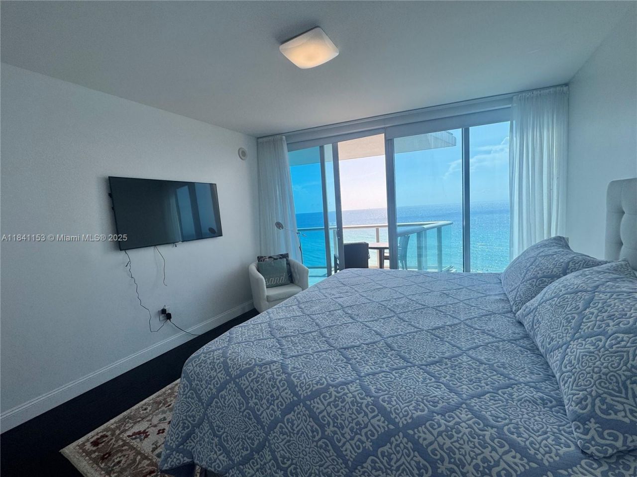 17001 Collins Ave, Unit 1002, Sunny Isles Beach, FL 33160 Photo