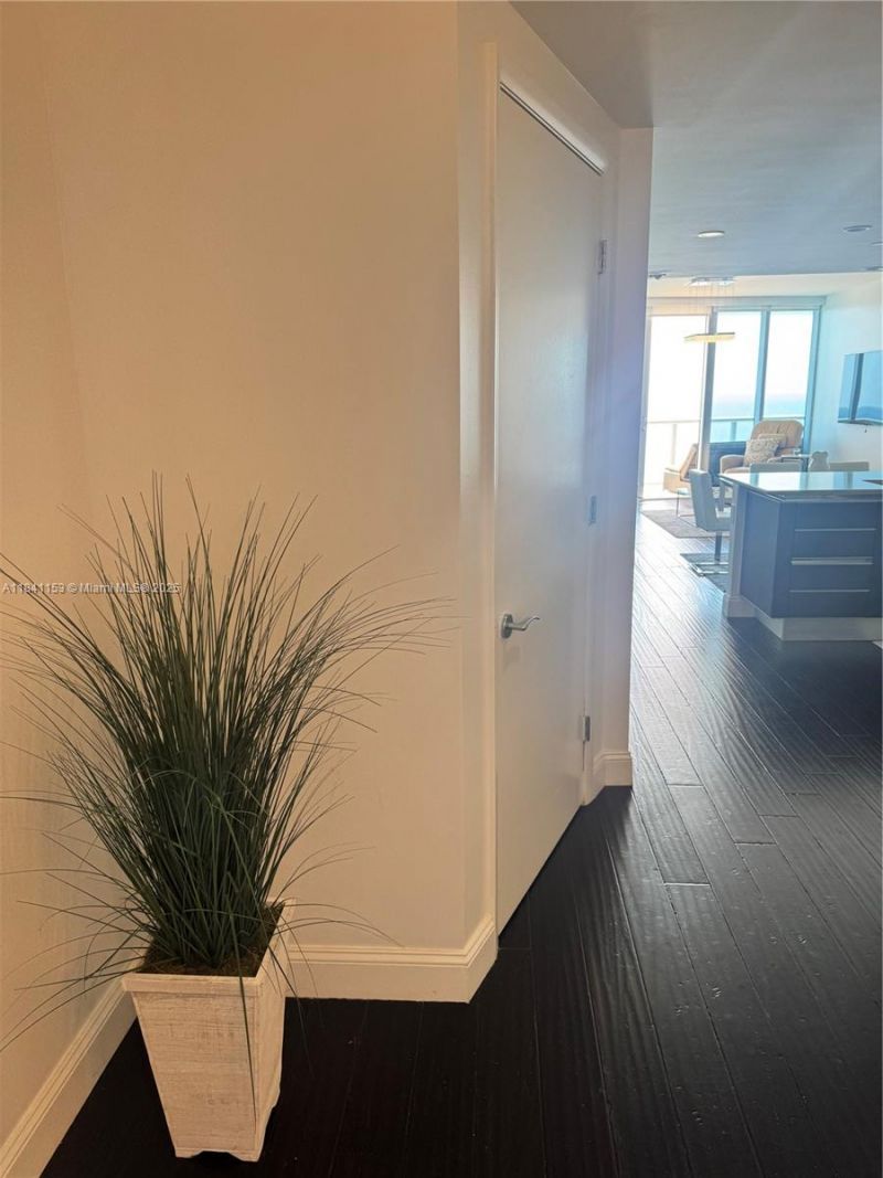 17001 Collins Ave, Unit 1002, Sunny Isles Beach, FL 33160 Photo