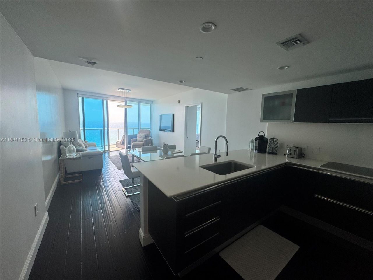 17001 Collins Ave, Unit 1002, Sunny Isles Beach, FL 33160 Photo
