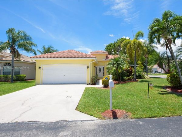 460 SE 24th Dr, Homestead, FL 33033