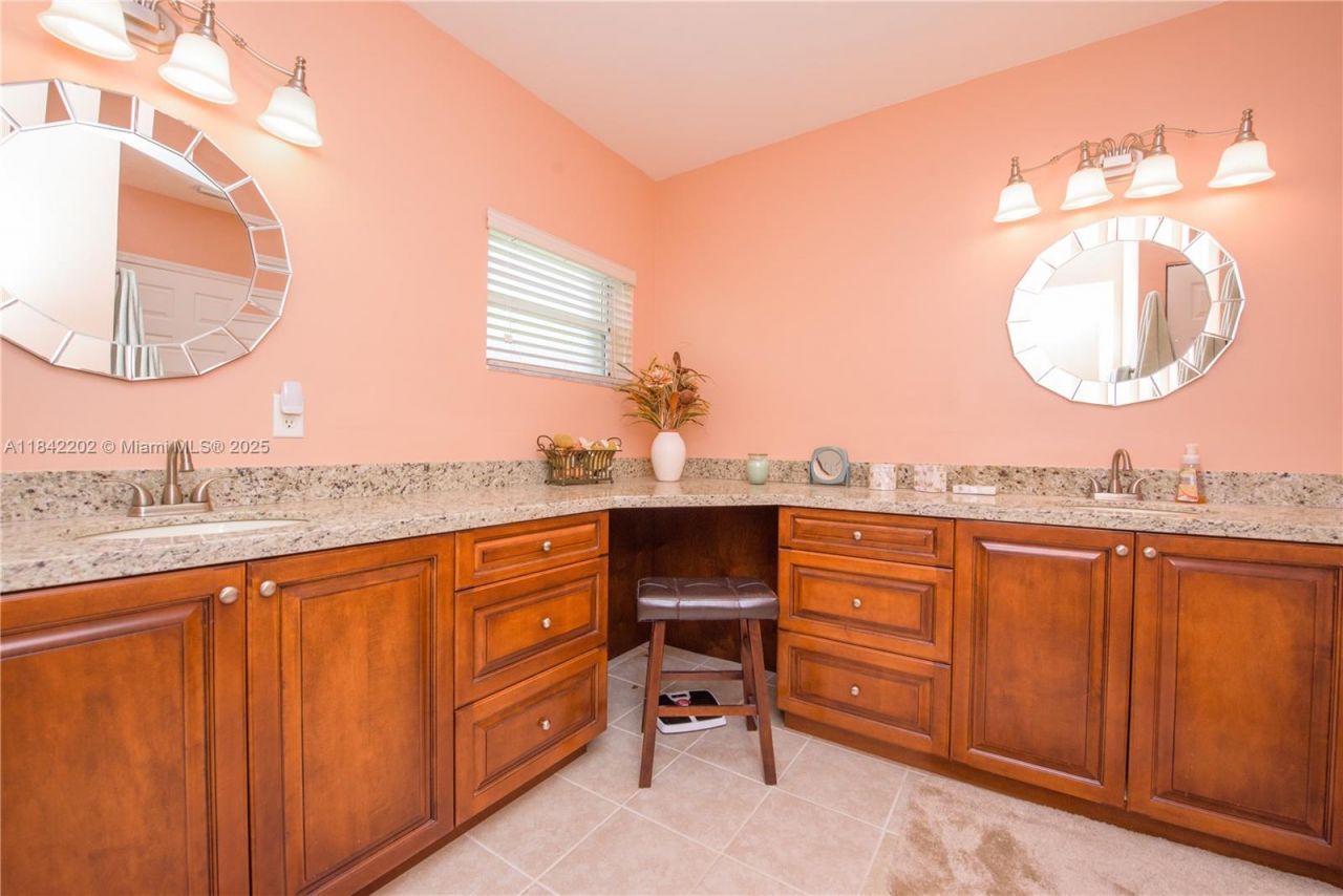 460 SE 24th Dr, Homestead, FL 33033 Photo