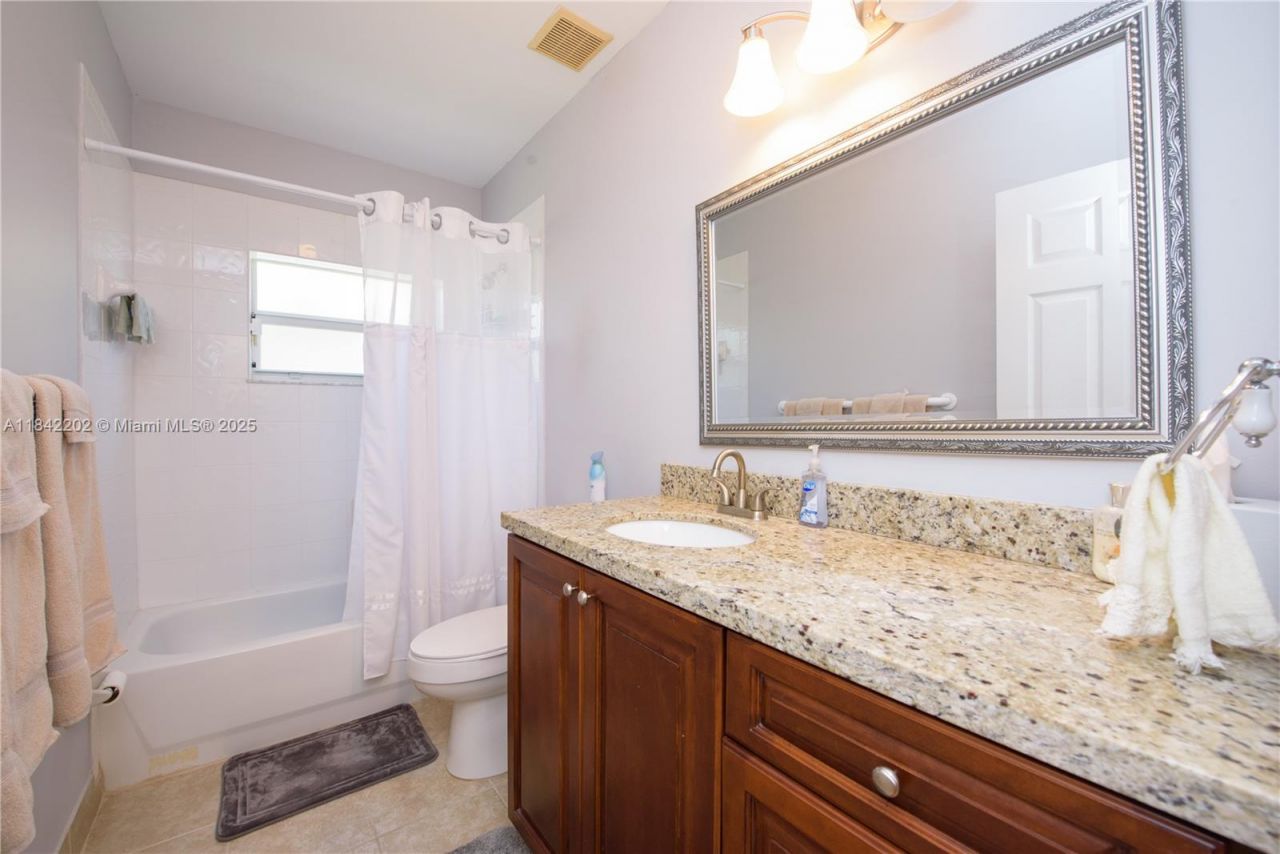 460 SE 24th Dr, Homestead, FL 33033 Photo