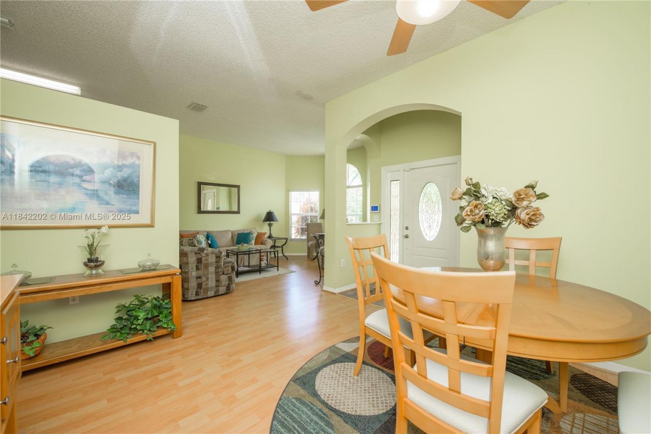 460 SE 24th Dr, Homestead, FL 33033 Photo