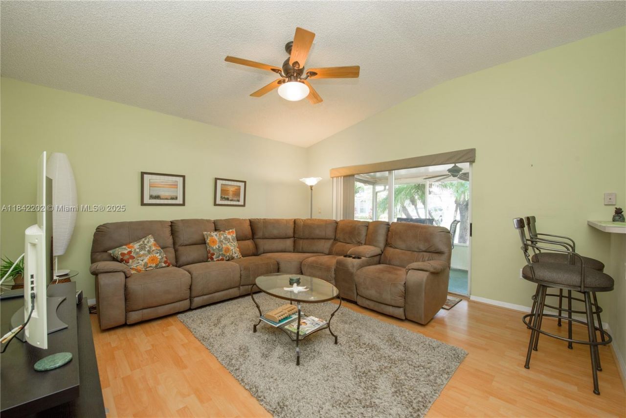 460 SE 24th Dr, Homestead, FL 33033 Photo