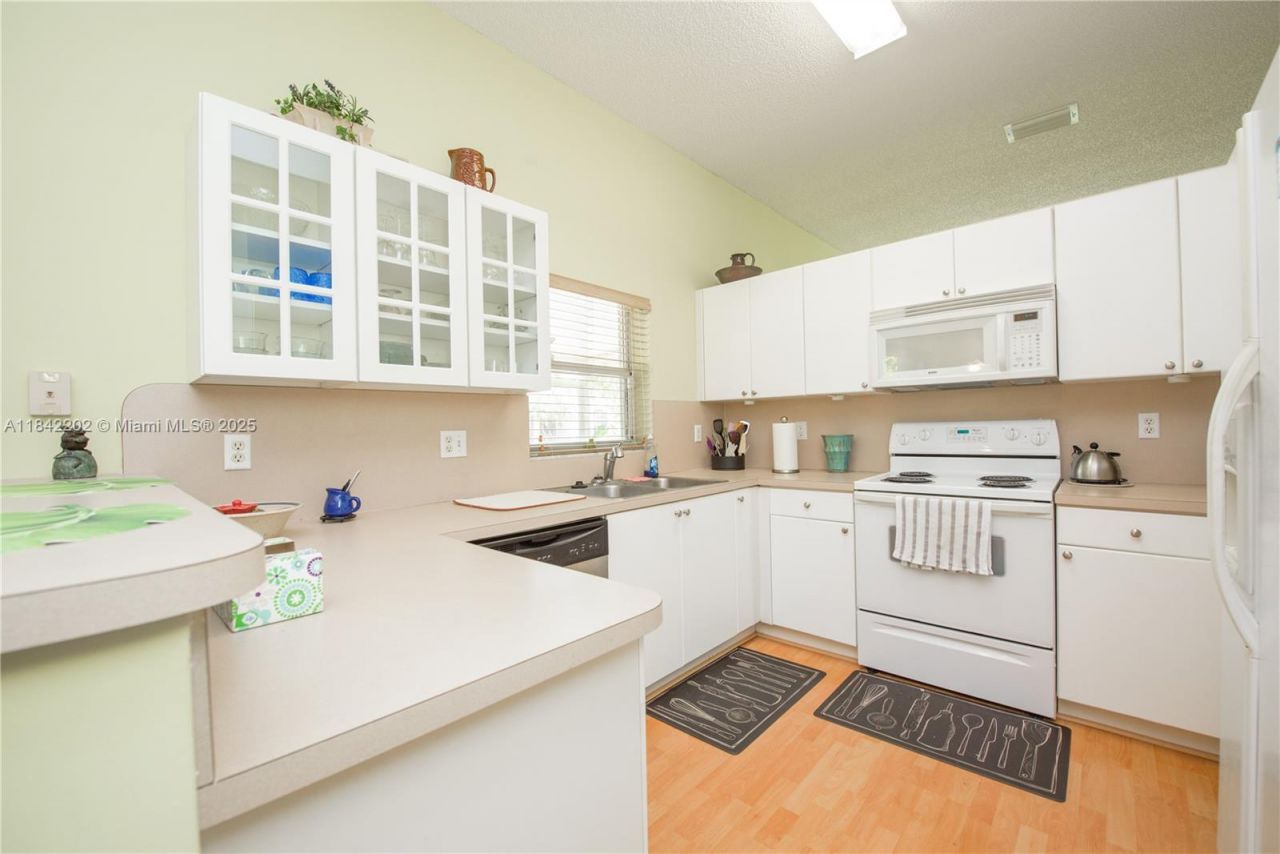 460 SE 24th Dr, Homestead, FL 33033 Photo