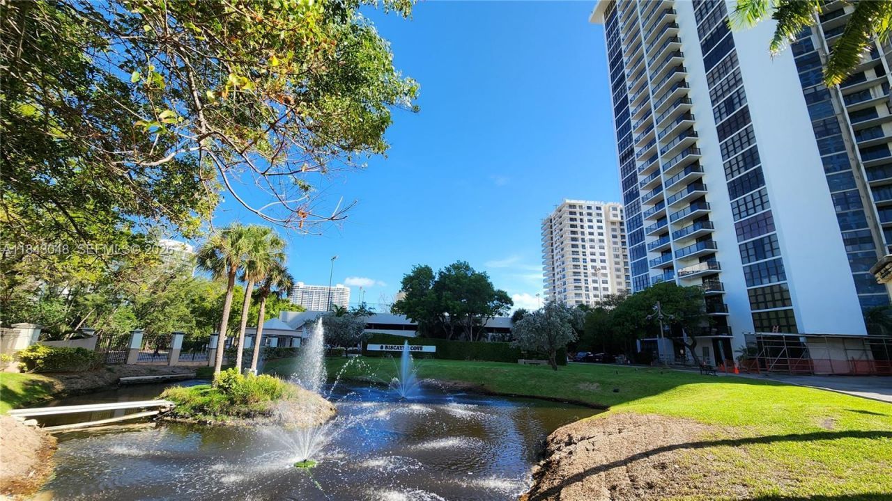 Please Call For Address, Unit 907, Aventura, FL 33160 Photo