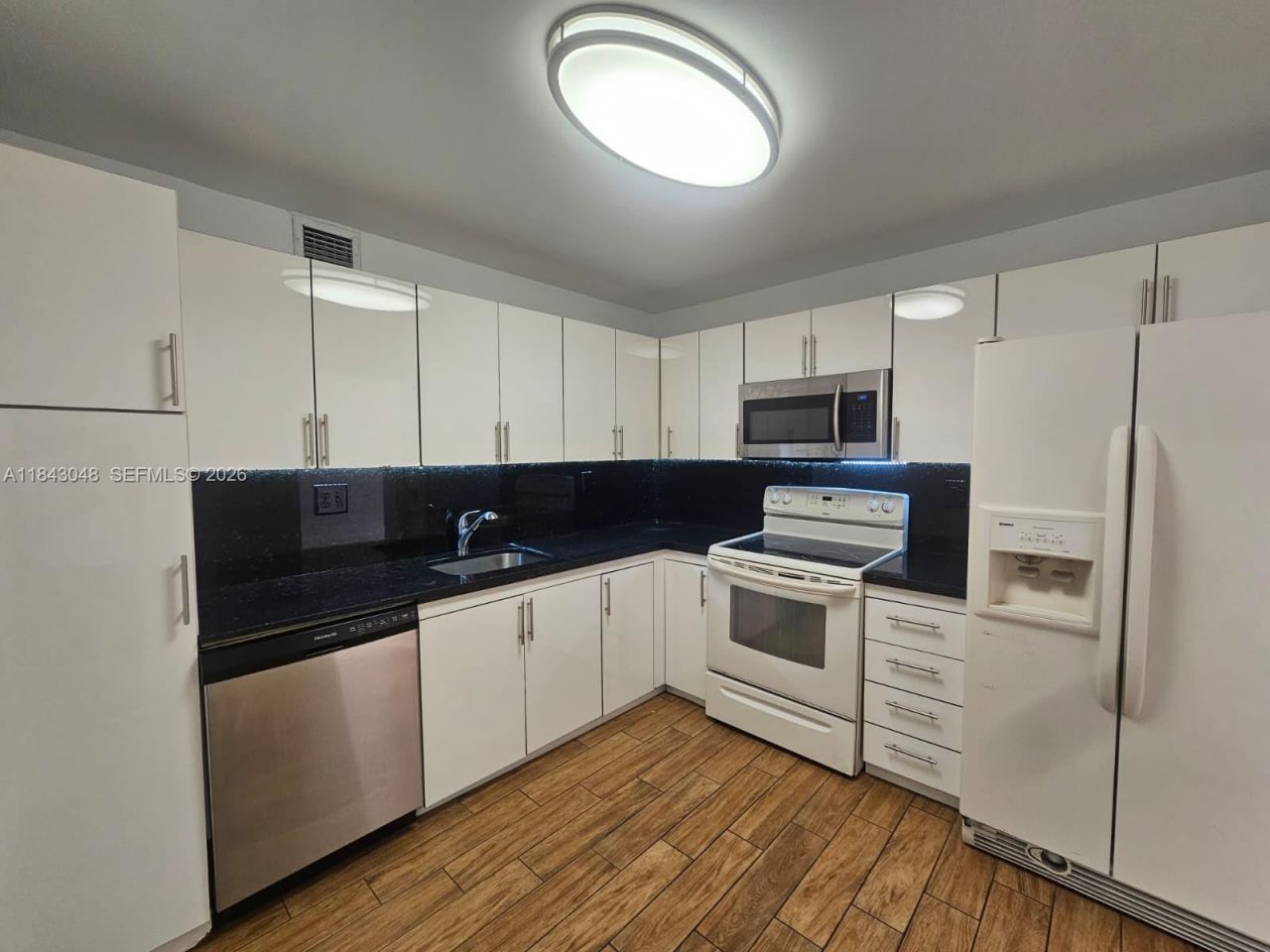 Please Call For Address, Unit 907, Aventura, FL 33160 Photo