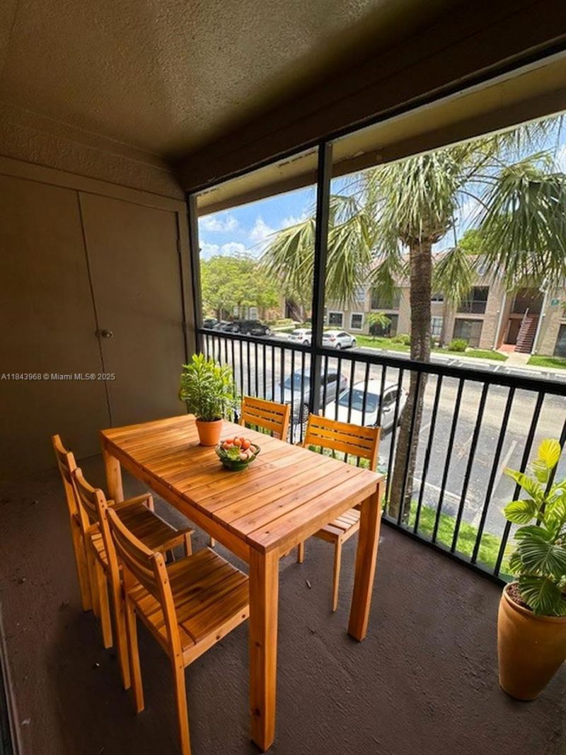 15590 SW 106th Ln, Unit 1102, Miami, FL 33196 Photo