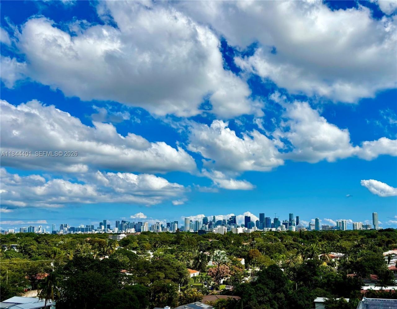 2425 SW 27th Ave, Unit 701, Miami, FL 33145 Photo