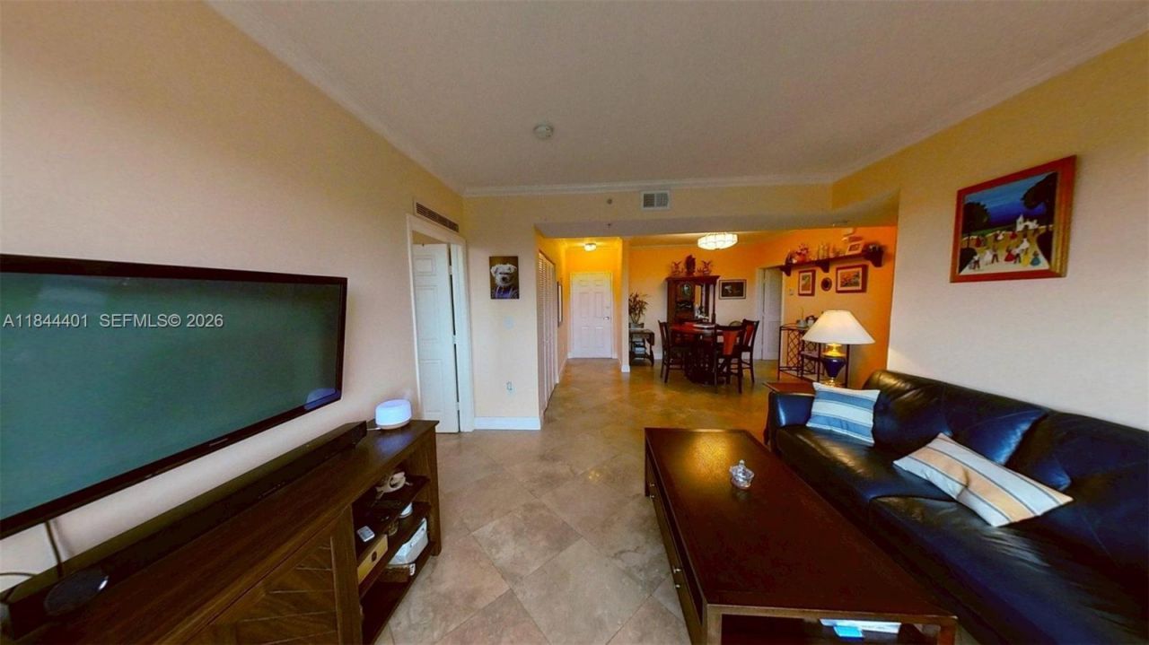 2425 SW 27th Ave, Unit 701, Miami, FL 33145 Photo