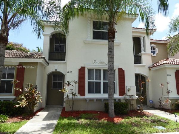 1037 NE 42nd Pl, Homestead, FL 33033