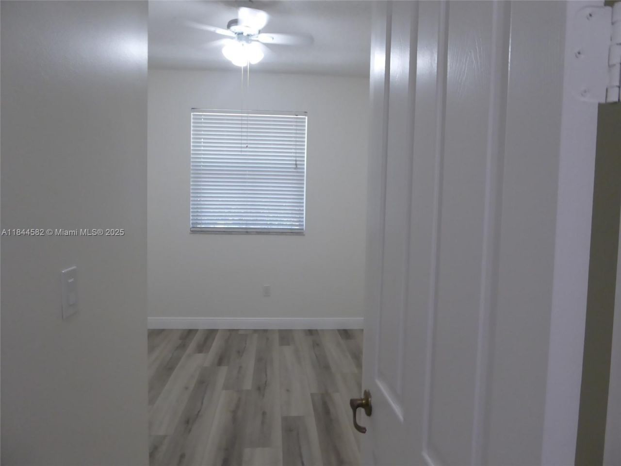 1037 NE 42nd Pl, Homestead, FL 33033 Photo