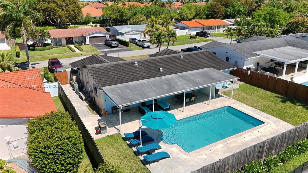 8040 SW 196th, Cutler Bay, FL 33189 Photo