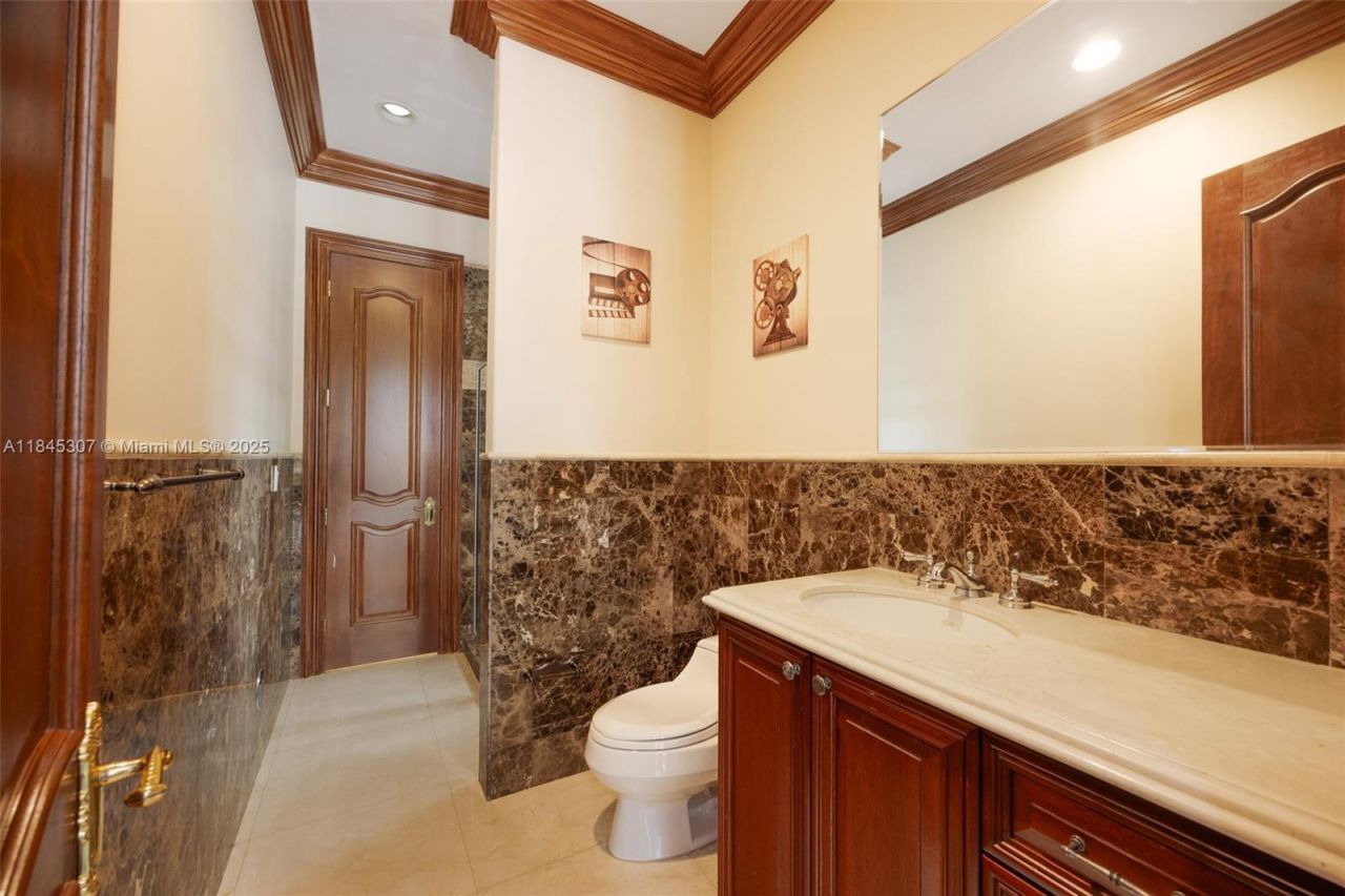 0 7245 SW 104th St, Pinecrest, FL 33156 Photo