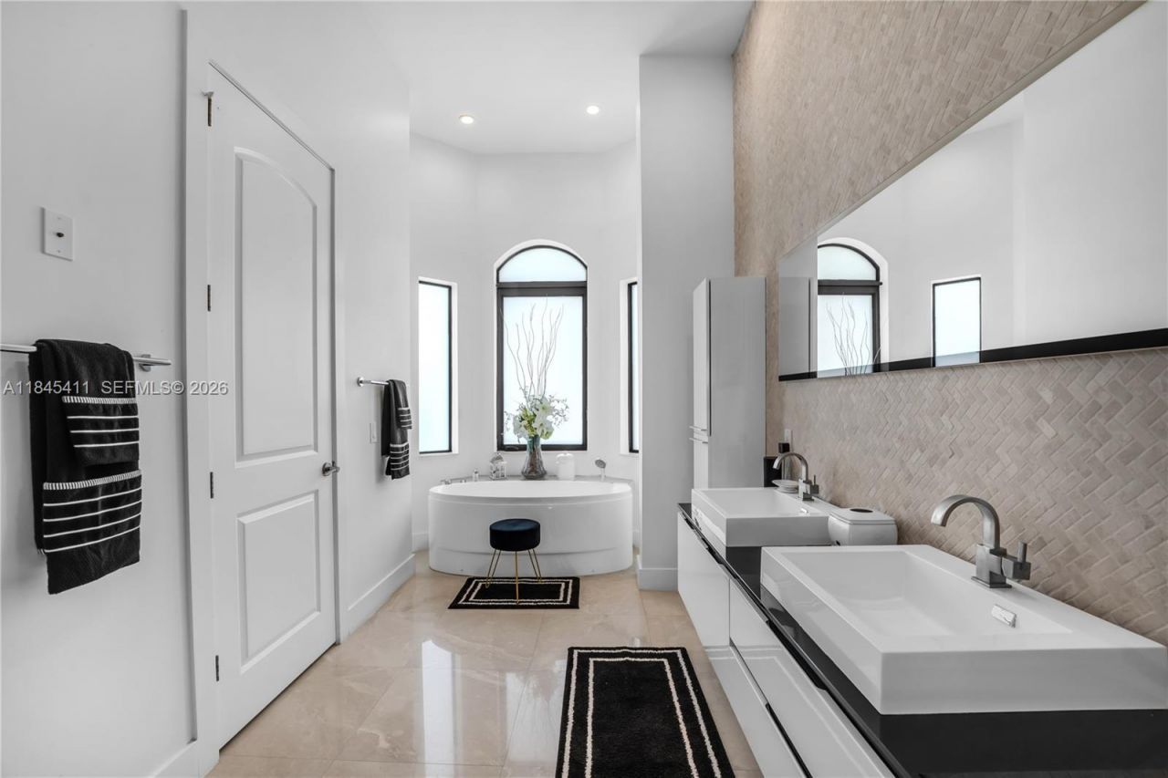 331 SW 124th Ave, Miami, FL 33184 Photo