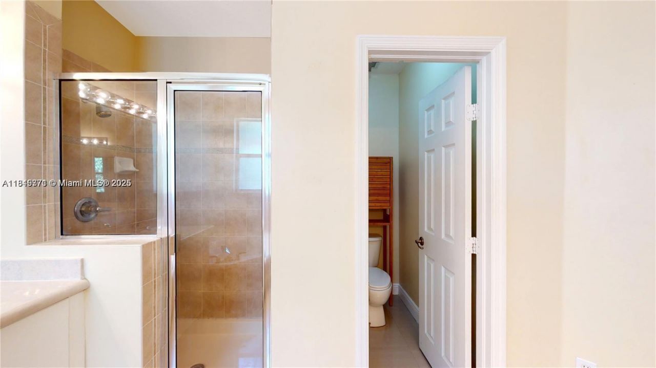 12281 SW 121st Ter, Miami, FL 33186 Photo