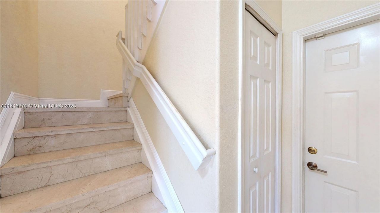 12281 SW 121st Ter, Miami, FL 33186 Photo