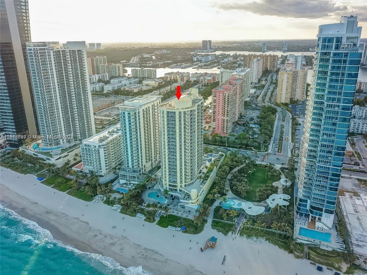 17375 Collins Ave, Unit 2501, Sunny Isles Beach, FL 33160 Photo