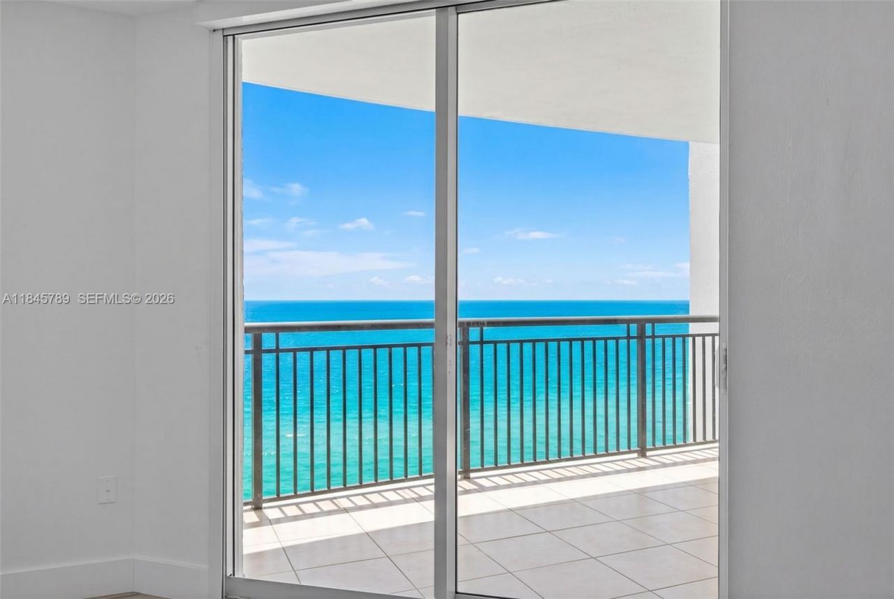 17375 Collins Ave, Unit 2501, Sunny Isles Beach, FL 33160 Photo