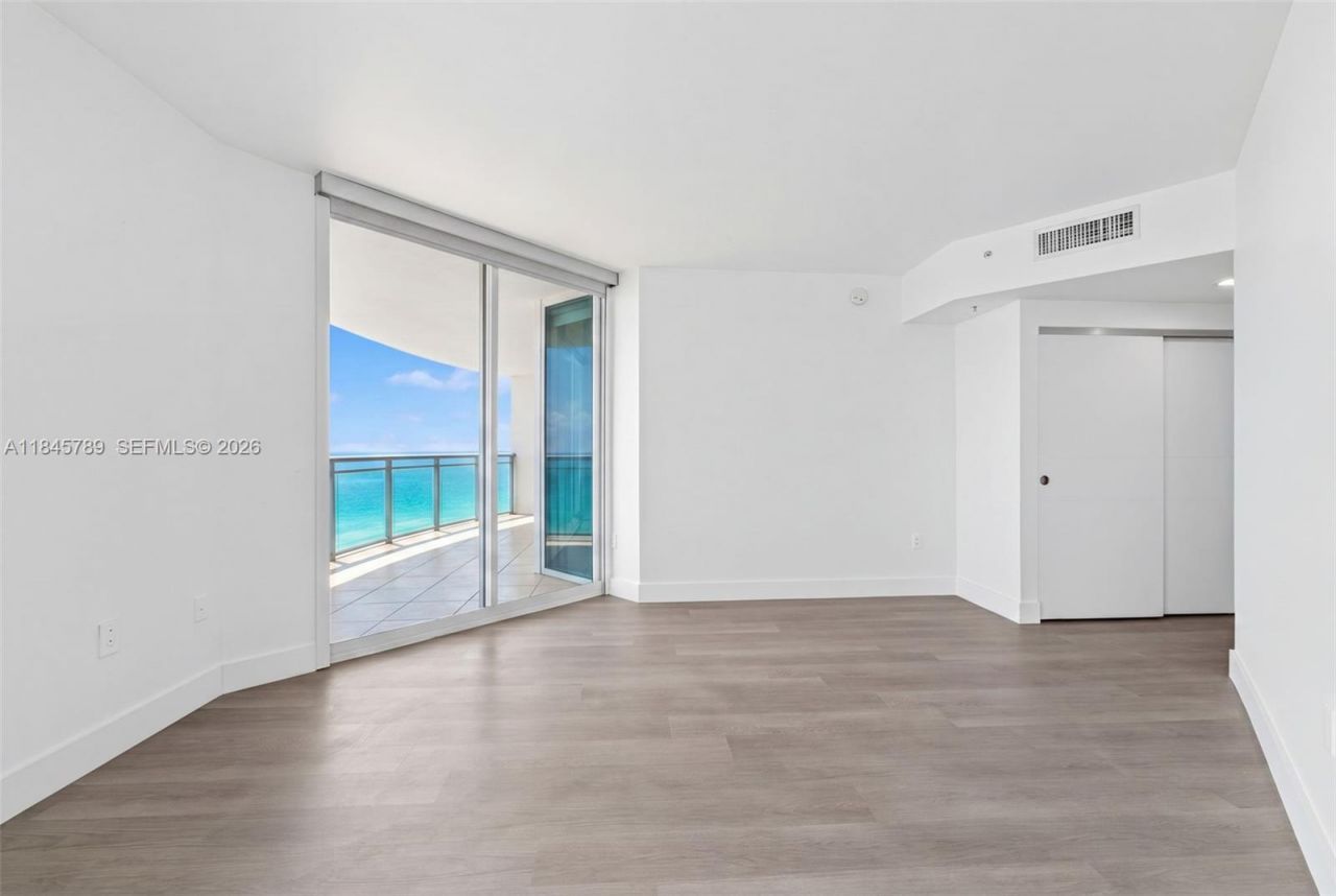 17375 Collins Ave, Unit 2501, Sunny Isles Beach, FL 33160 Photo