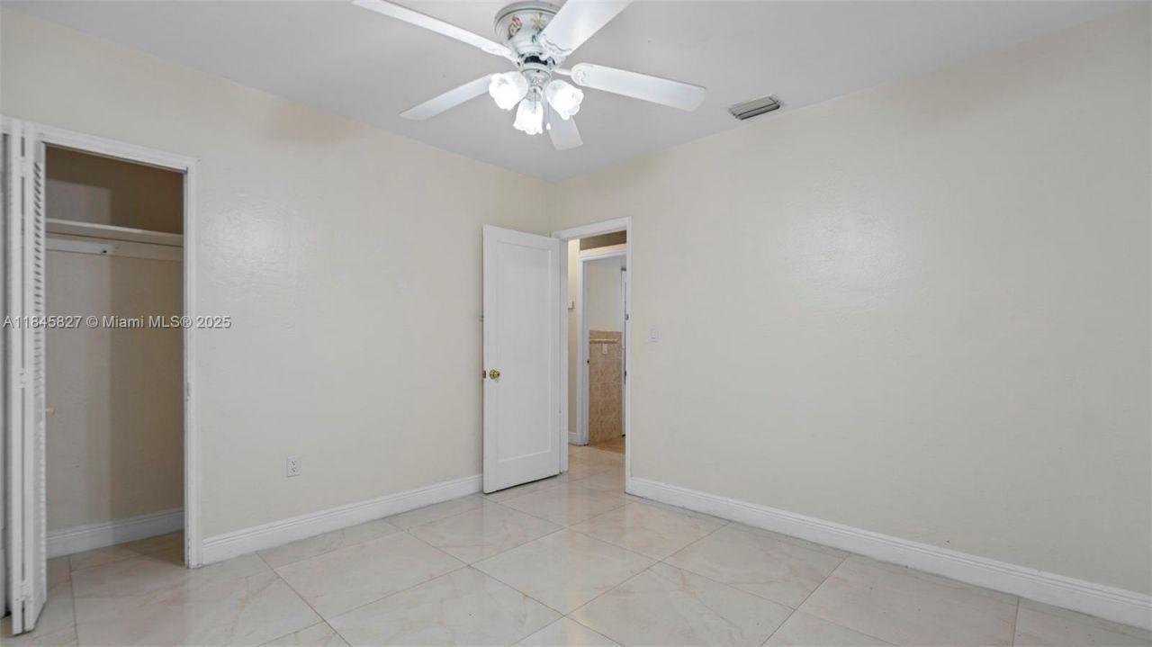 1235 NW 86th St, Miami, FL 33147 Photo