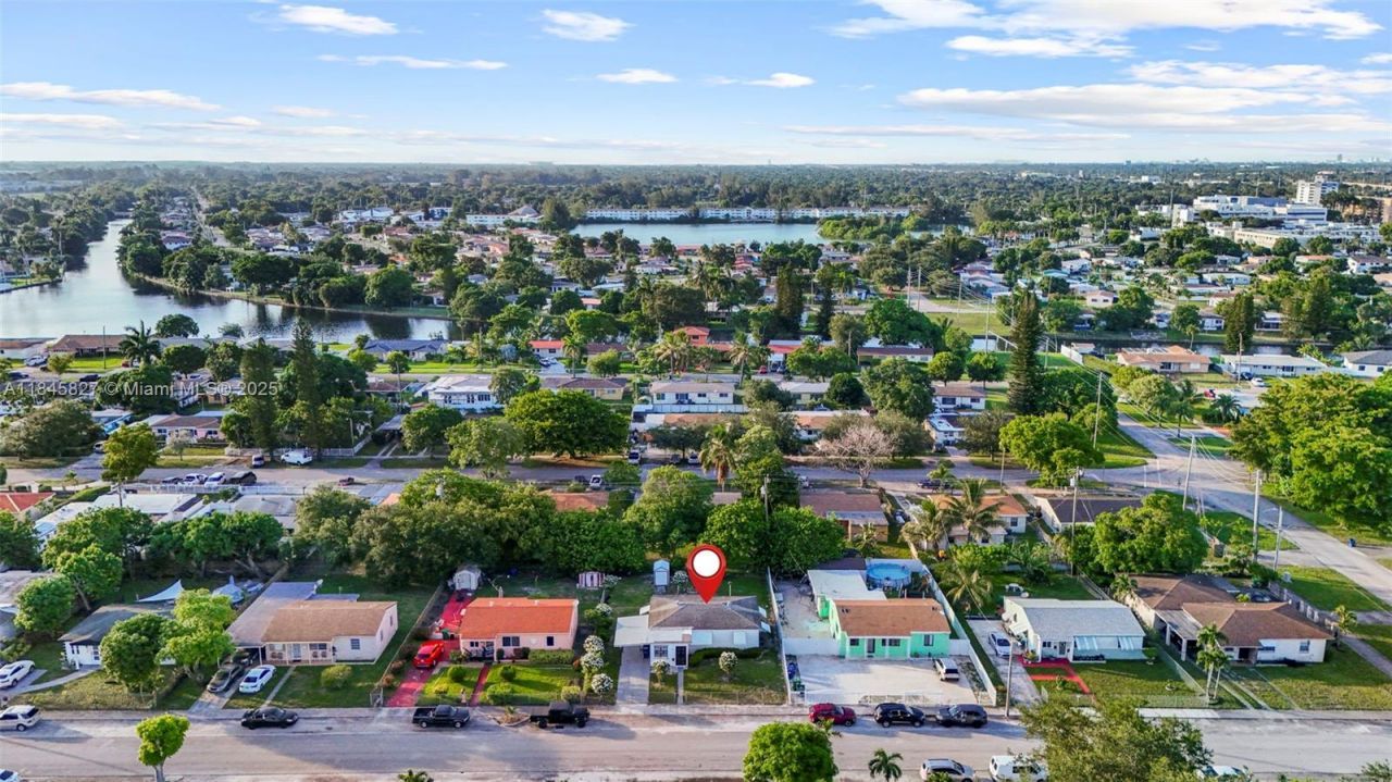 1235 NW 86th St, Miami, FL 33147 Photo