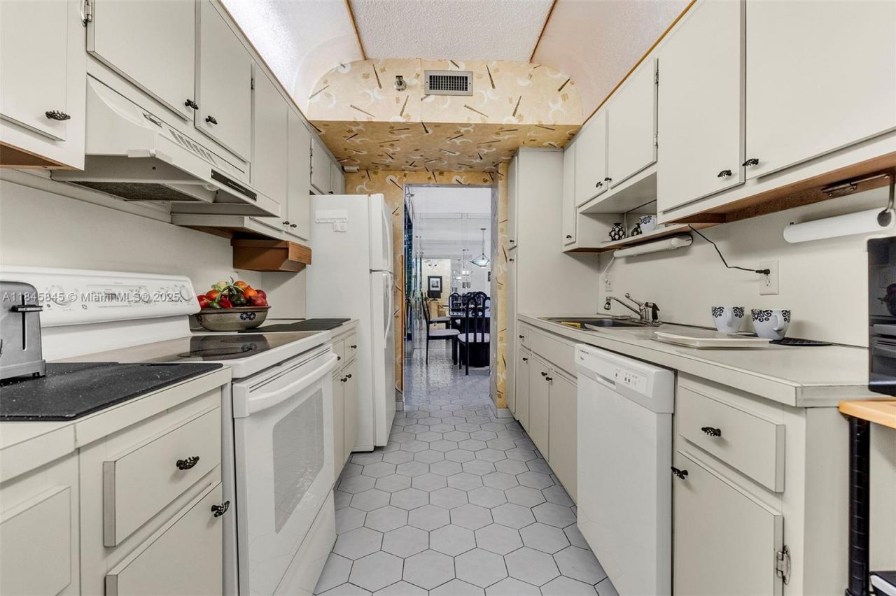 3850 Washington St, Unit 1114, Hollywood, FL 33021 Photo