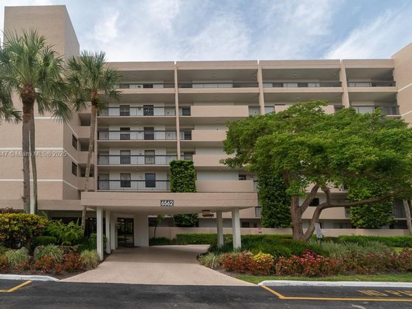6562 Boca Del Mar Dr, Unit 225, Boca Raton, FL 33433