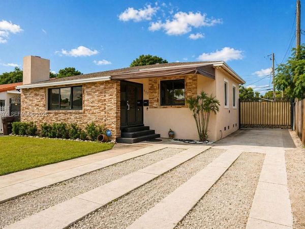 117 W 34th St, Hialeah, FL 33012