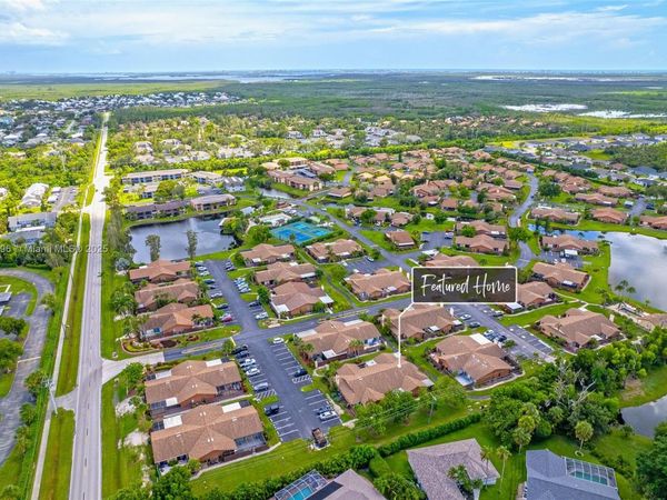 6322 Royal Woods Dr, Fort Myers, FL 33908