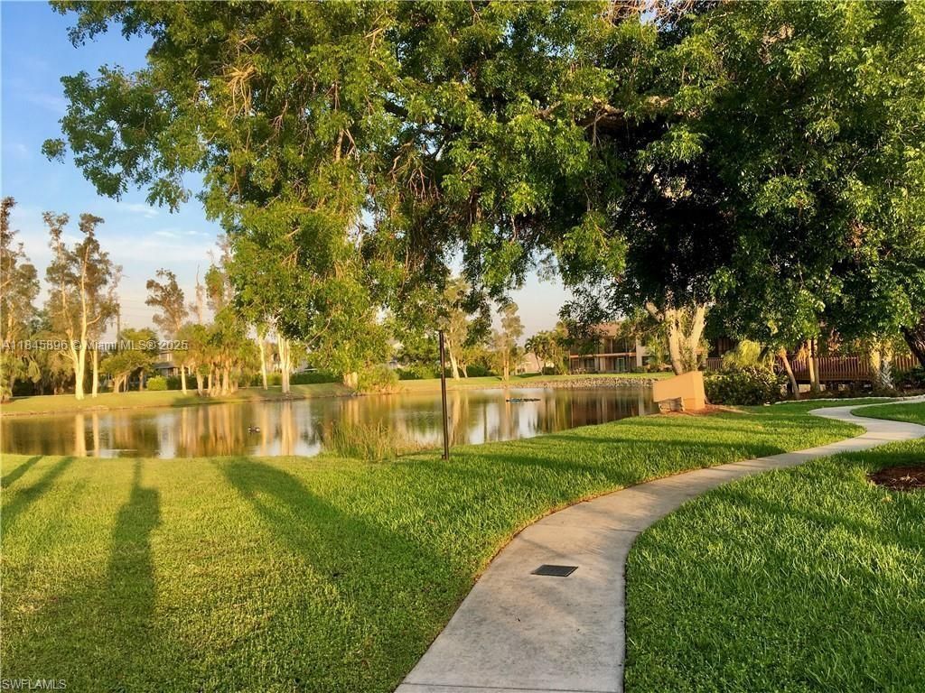 6322 Royal Woods Dr, Fort Myers, FL 33908 Photo