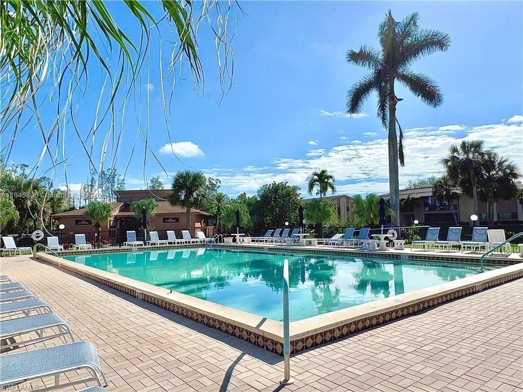 6322 Royal Woods Dr, Fort Myers, FL 33908 Photo
