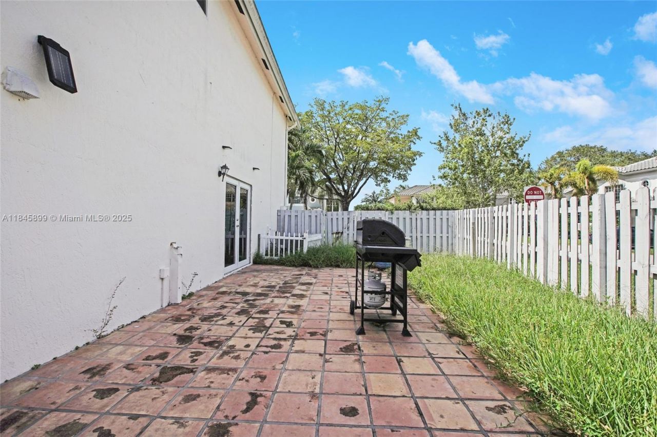 5498 NW 45th Way, Unit N/A, Coconut Creek, FL 33073 Photo