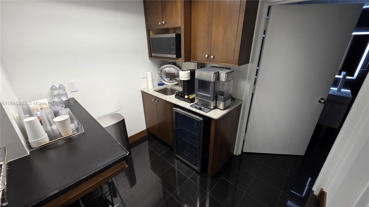 1135 Kane Concourse, Unit 3rd Floor, Bay Harbor Islands, FL 33154 Photo