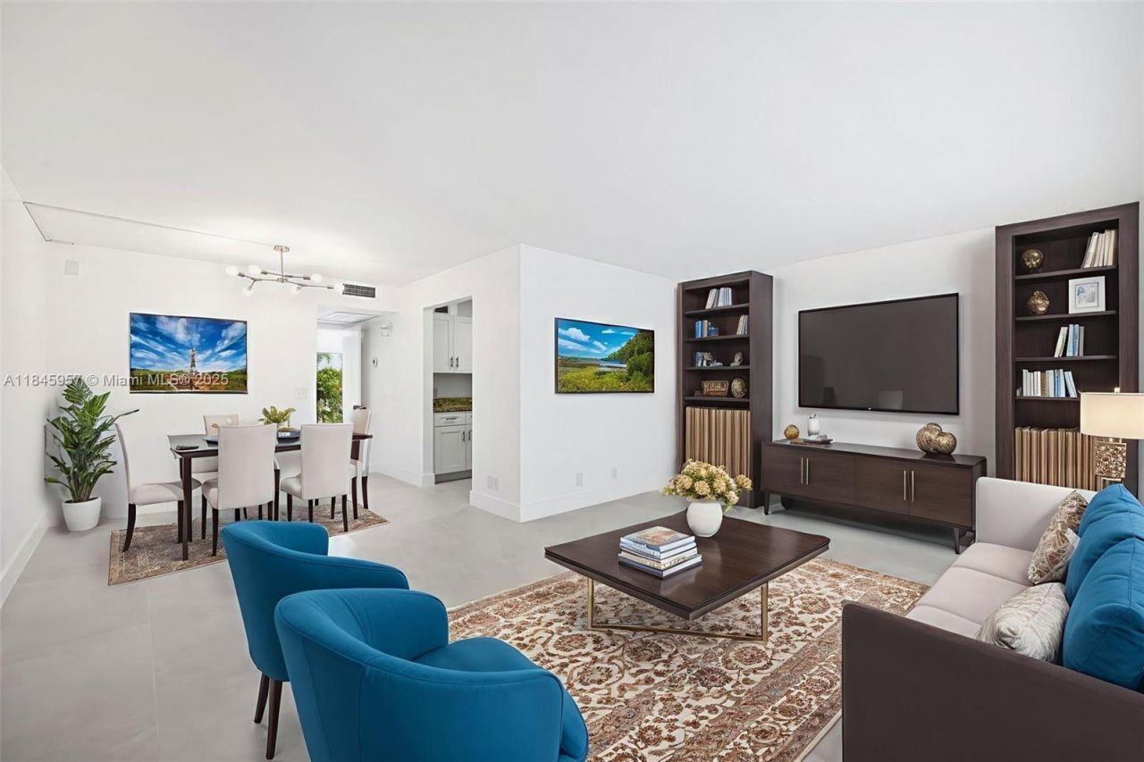 13455 SW 9th Ct, Unit 315J, Pembroke Pines, FL 33027 Photo