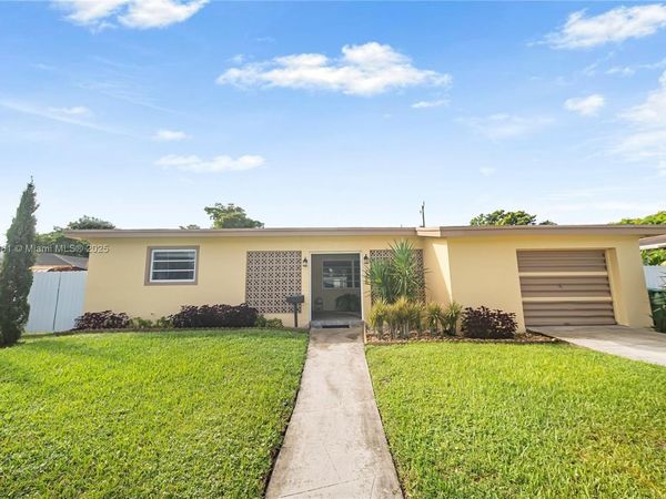 1300 NW 174th St, Miami Gardens, FL 33169