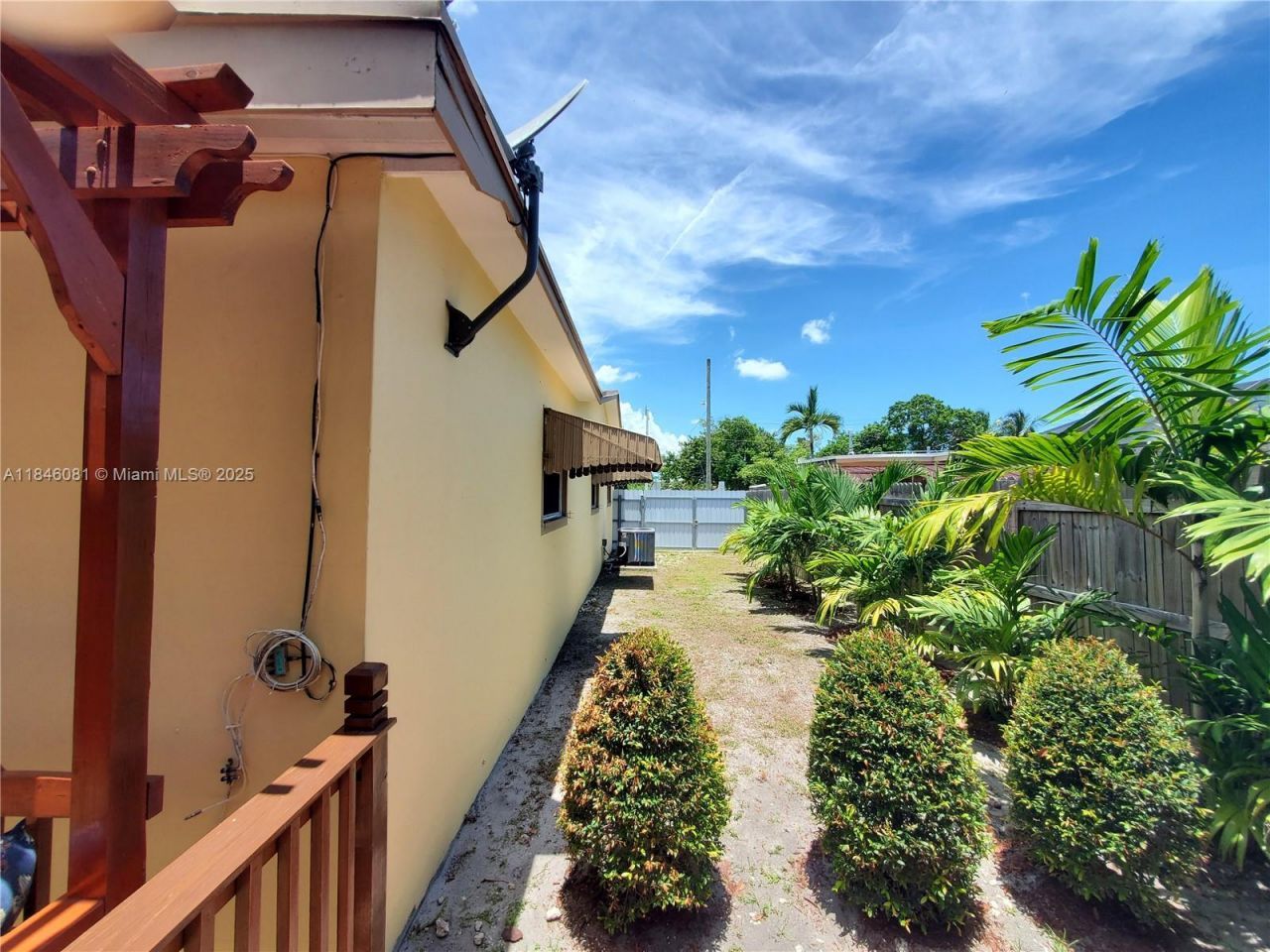 1300 NW 174th St, Miami Gardens, FL 33169 Photo