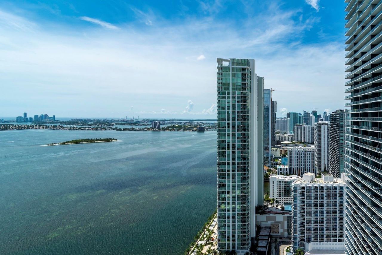 650 NE 32nd St, Unit 4206, Miami, FL 33137 Photo