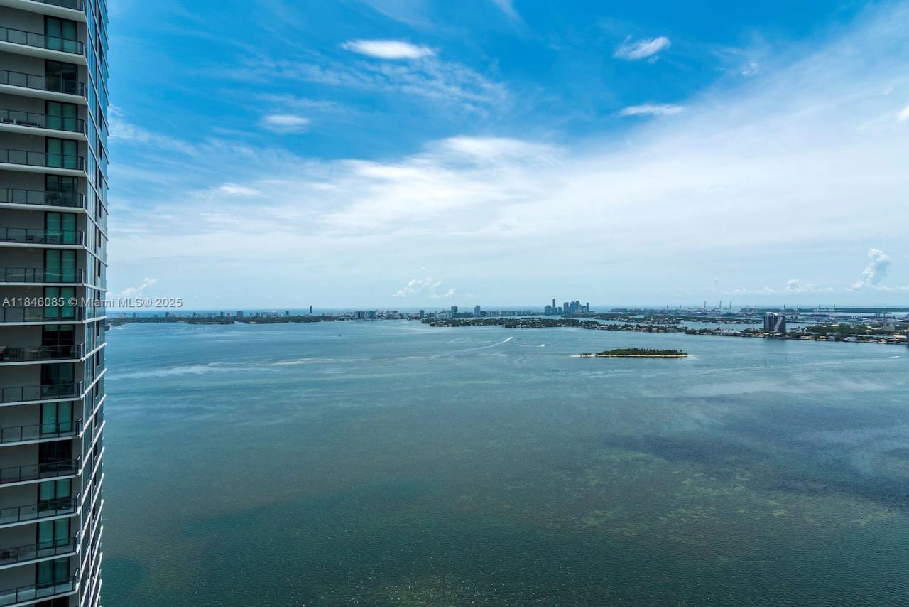 650 NE 32nd St, Unit 4206, Miami, FL 33137 Photo