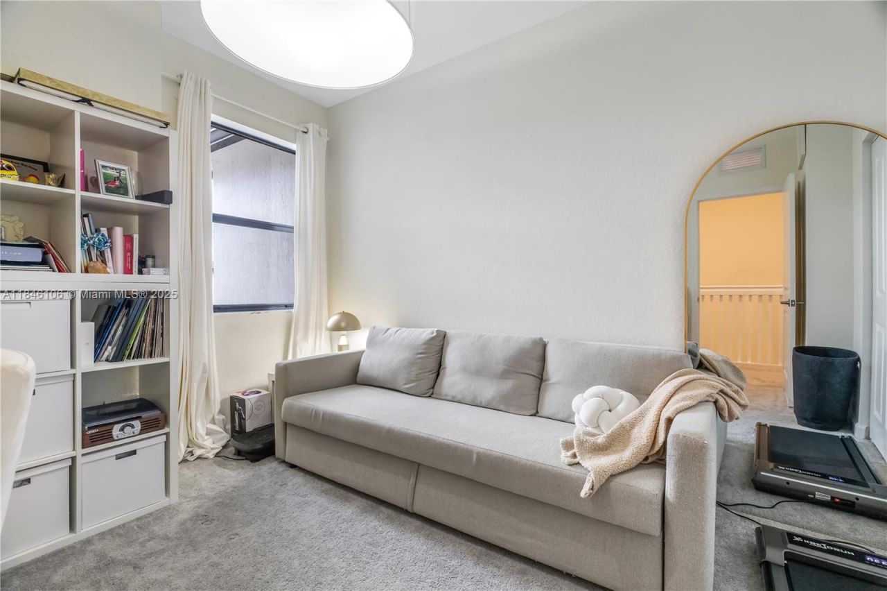 3416 W 114th Ter, Hialeah, FL 33018 Photo