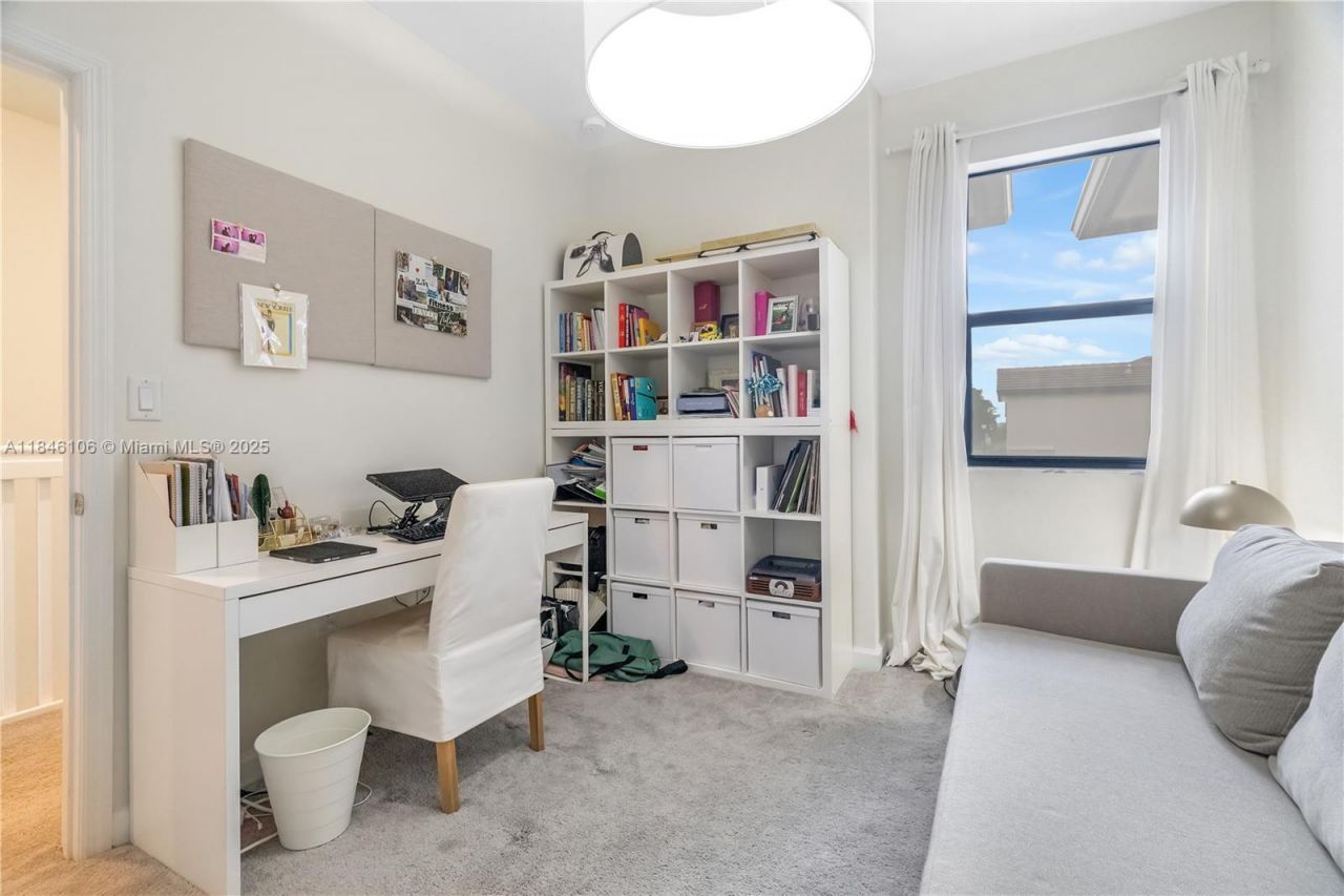 3416 W 114th Ter, Hialeah, FL 33018 Photo