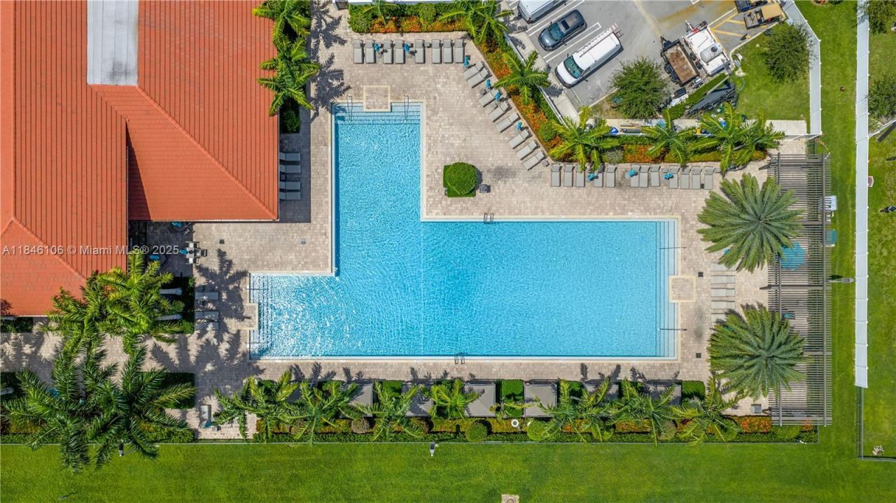 3416 W 114th Ter, Hialeah, FL 33018 Photo