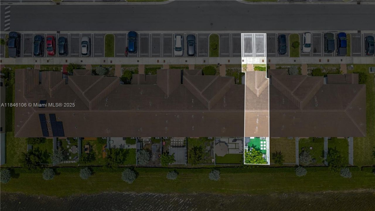 3416 W 114th Ter, Hialeah, FL 33018 Photo