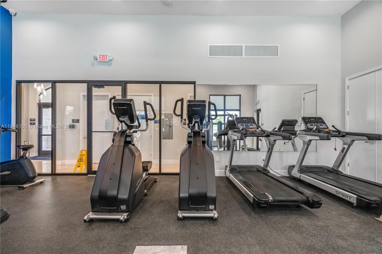 3416 W 114th Ter, Hialeah, FL 33018 Photo