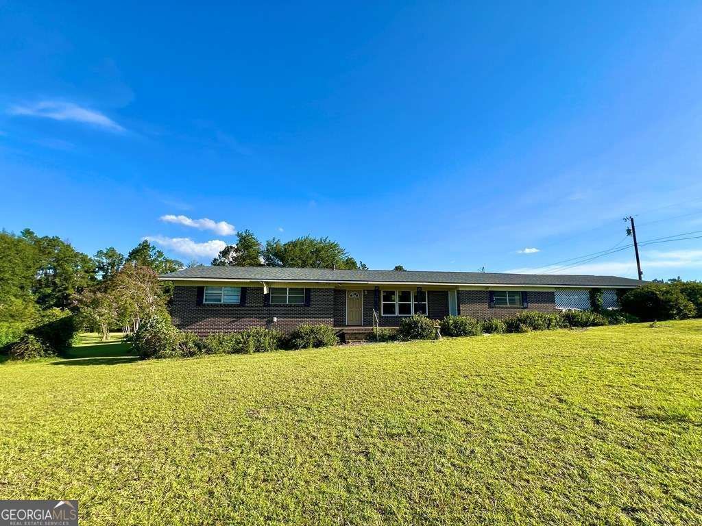 82 Cook Road, Hazlehurst, GA 31539 Main Photo