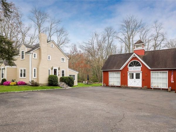 26-28 Westchester Avenue, Pound Ridge, NY 10576