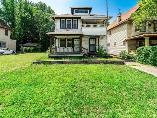 742 Linn Drive, Cleveland, OH 44108